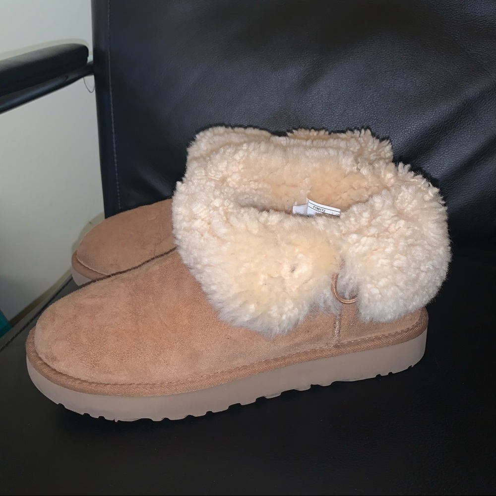 UGG Short Cut Boots